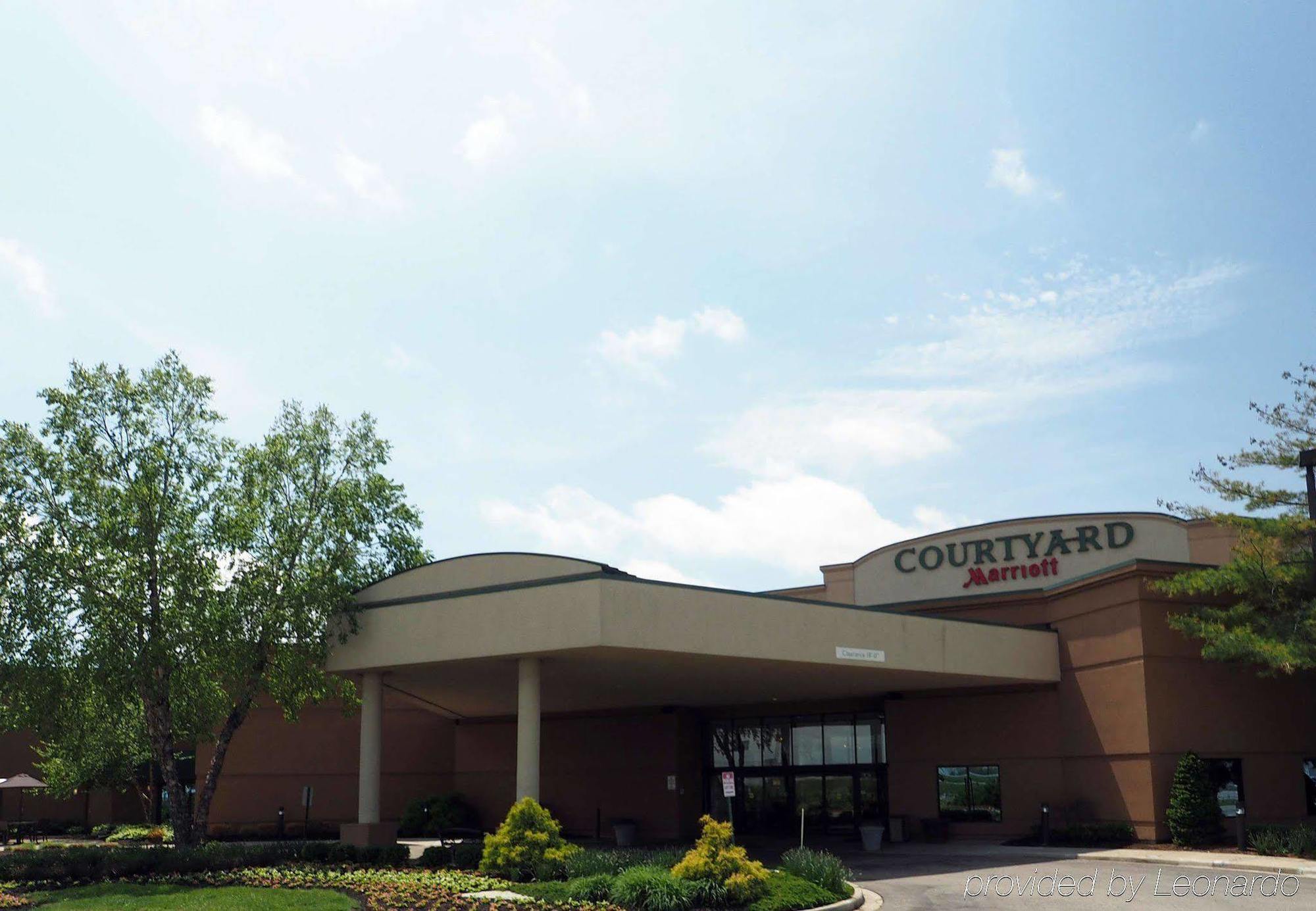 Courtyard By Marriott Columbus West/Hilliard Hotel Exterior foto